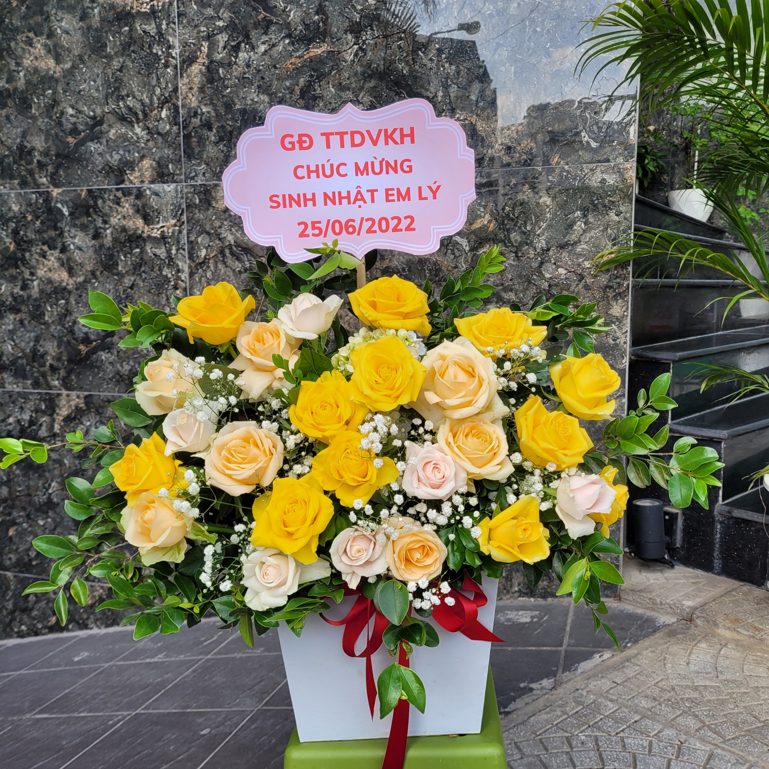 Mẫu bó hoa sinh nhật tại 	Thị trấn Lộc Ninh	 Lộc Ninh	Bình Phước